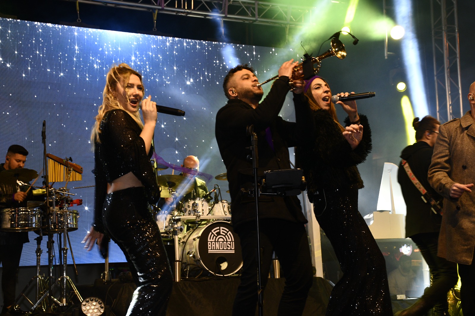 Efes Bandosu’ndan muhteşem 8 Mart konseri