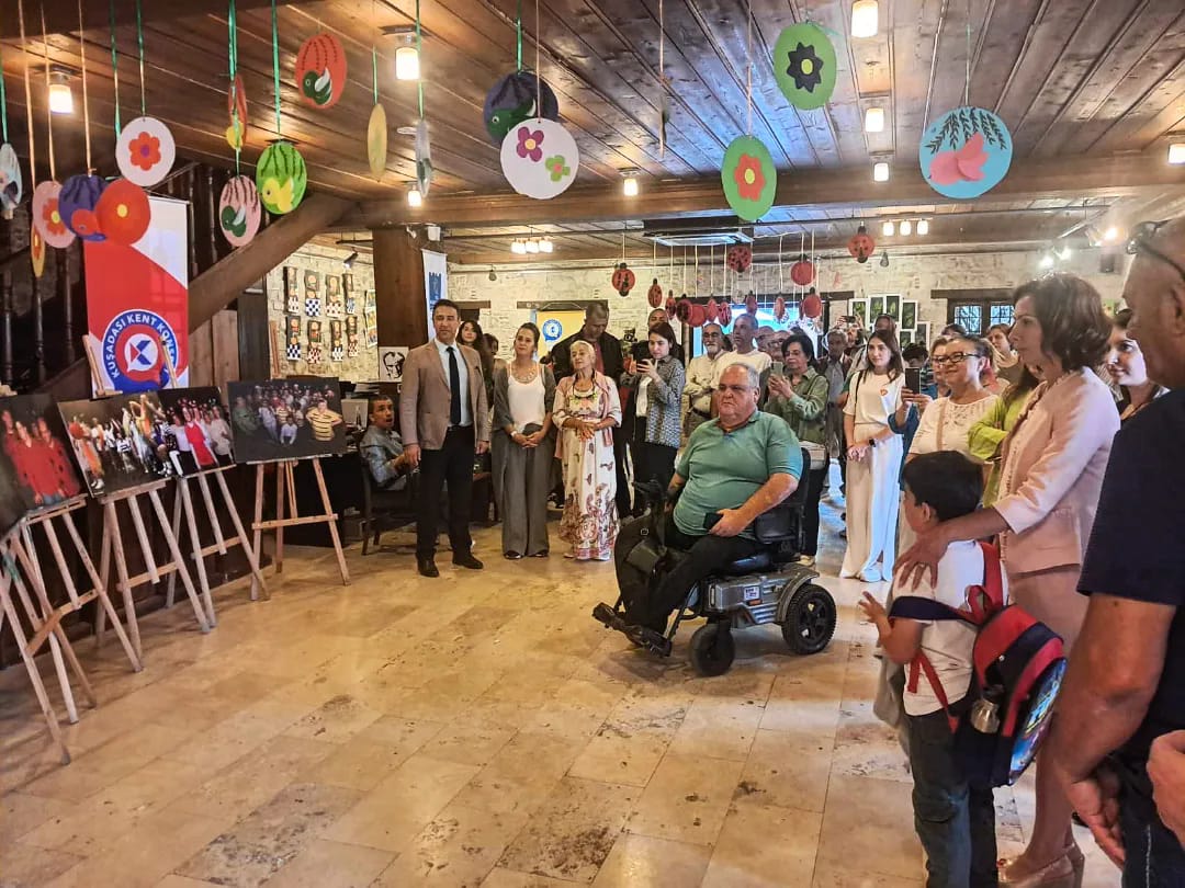 İbramaki Sanat Galerisi ‘Bir Renk Bin Umut’ isimli anlamlı sergiye ev sahipliği yapıyor