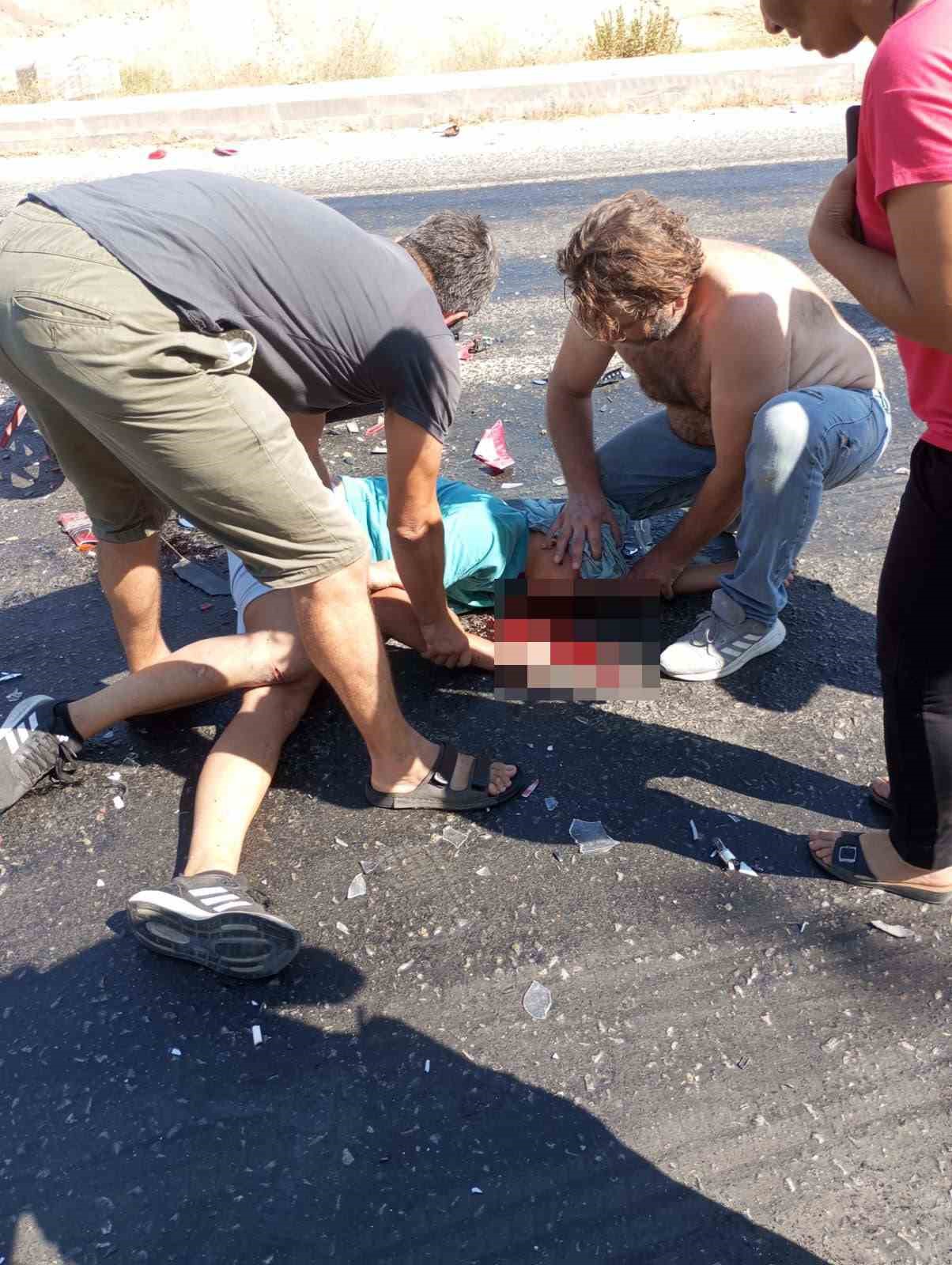 14 yaşındaki motosiklet sürücüsü ağır yaralandı