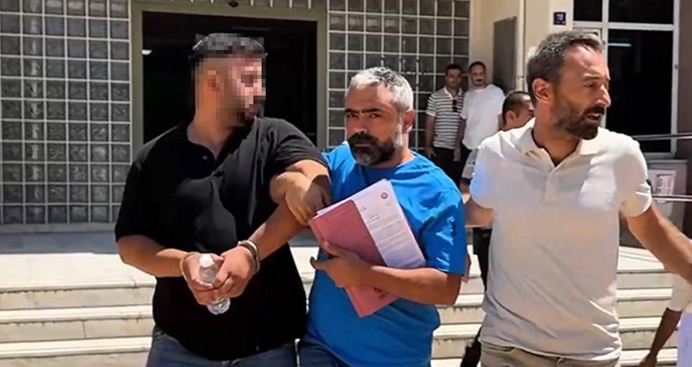 Uyuşturucudan tutuklanan şahsın abisi ateş püskürdü